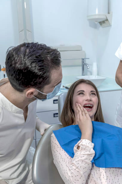 Best Broken or Chipped Tooth Repair in Jonesboro, IN